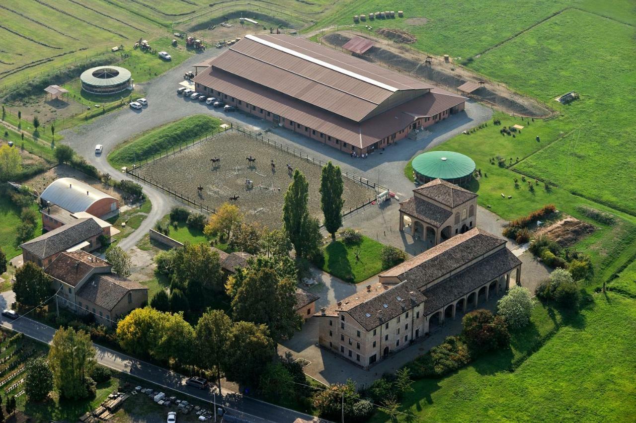 Agriturismo Corte Ghiara Hotel Fontanellato Buitenkant foto
