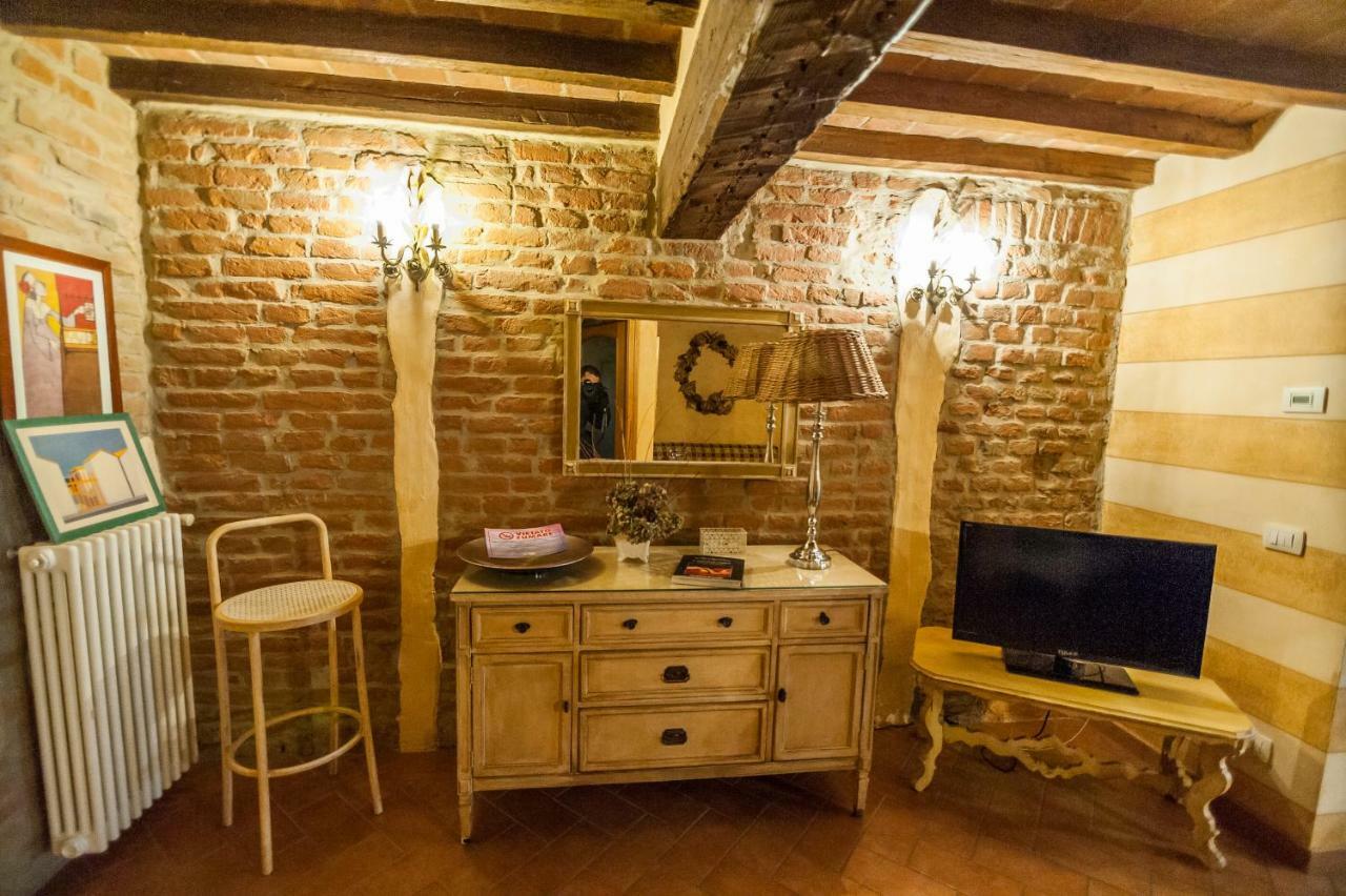 Agriturismo Corte Ghiara Hotel Fontanellato Buitenkant foto